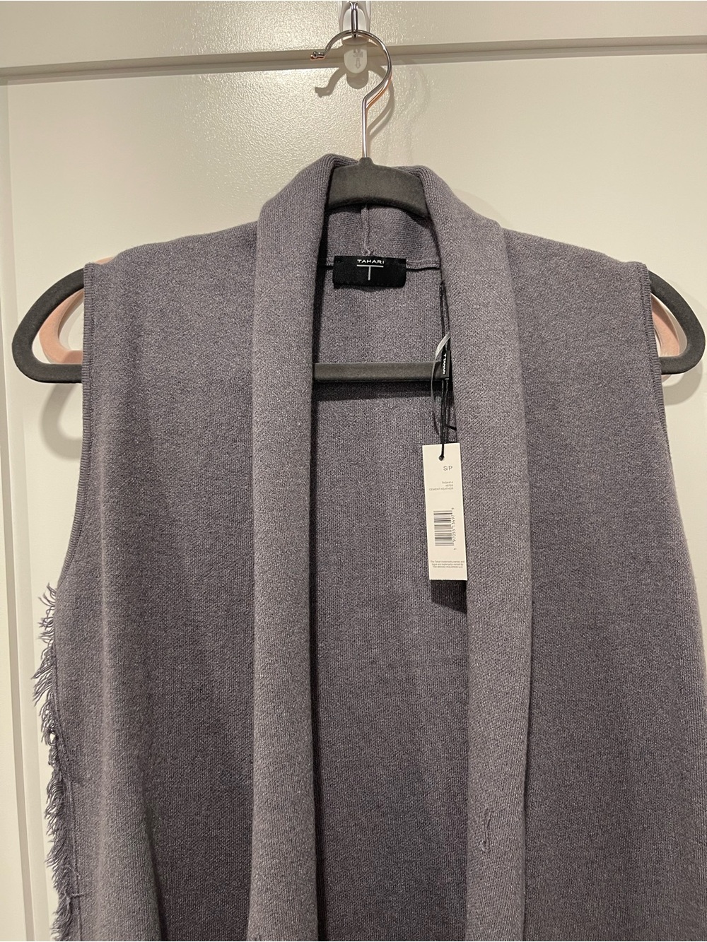 Tahari Gray Sleeveless Open-Front Knit Vest Cape - Picture 3 of 4